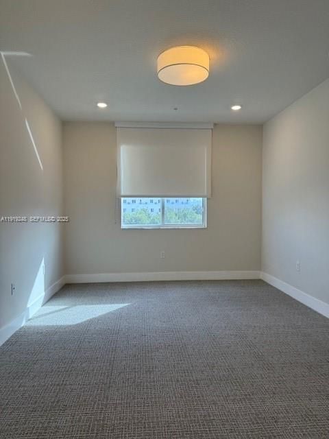 Active With Contract: $3,600 (3 beds, 2 baths, 1315 Square Feet)