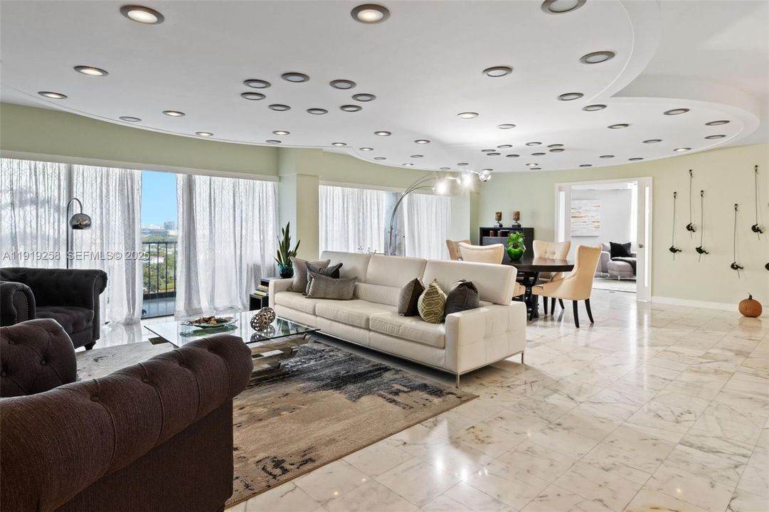 For Sale: $589,000 (2 beds, 2 baths, 2320 Square Feet)