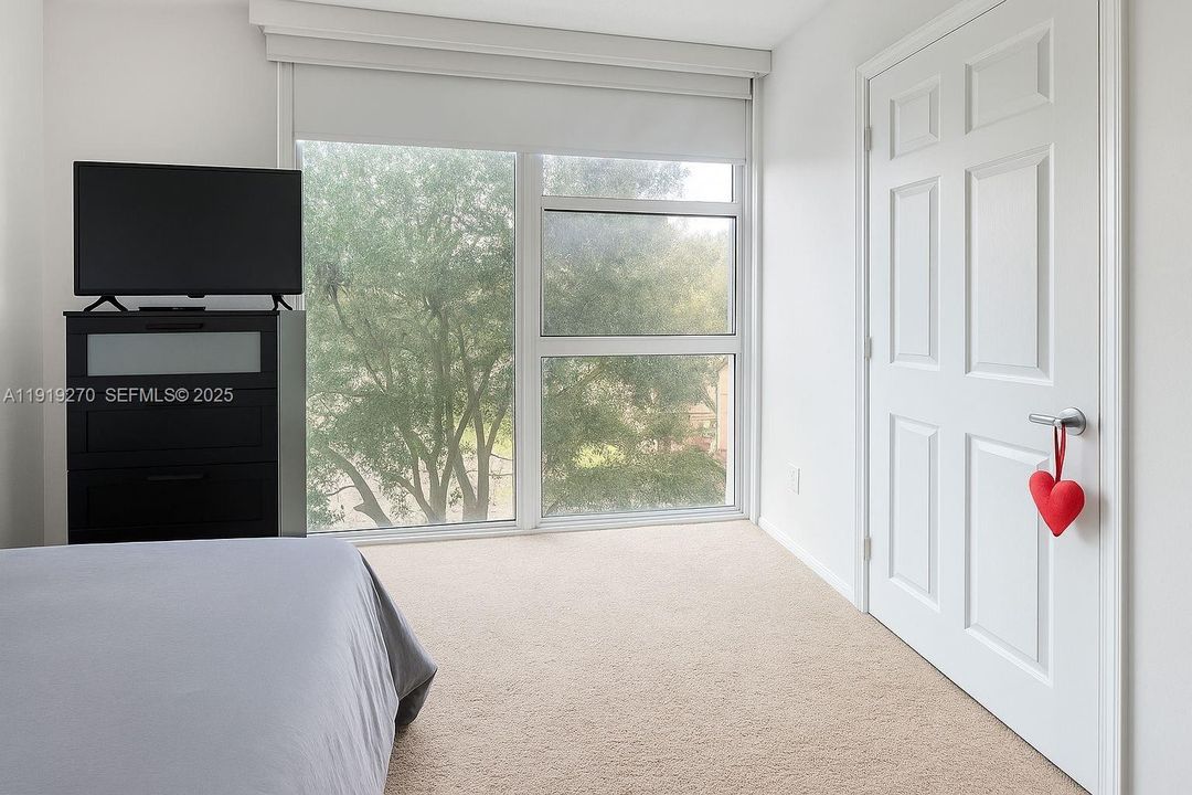 For Sale: $415,000 (0 beds, 0 baths, 800 Square Feet)