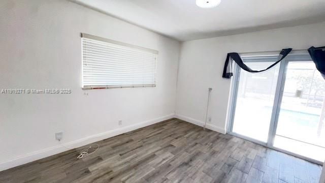 For Rent: $3,700 (3 beds, 2 baths, 1125 Square Feet)