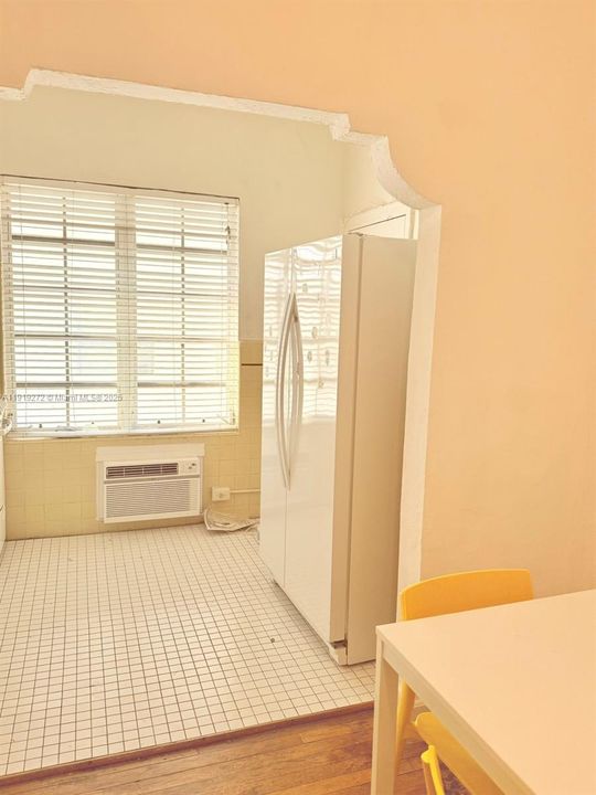 For Sale: $189,000 (0 beds, 1 baths, 500 Square Feet)