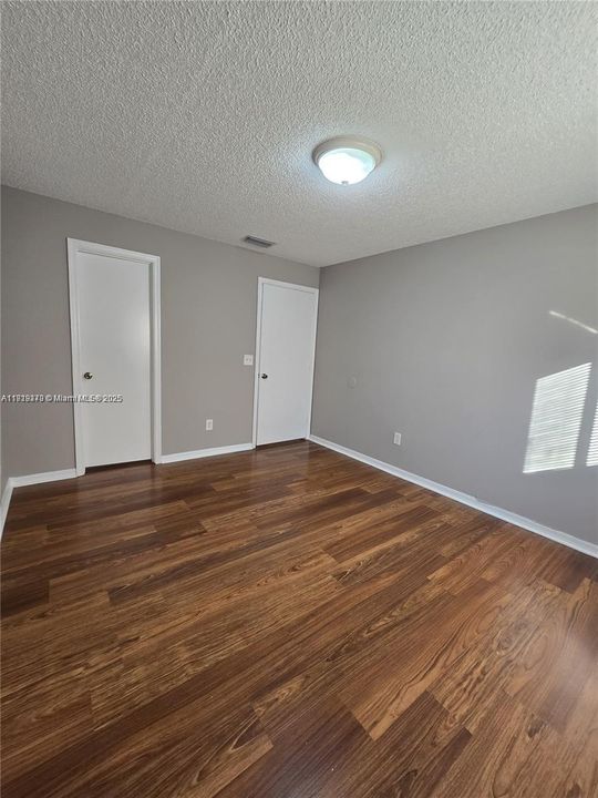 В аренду: $1,750 (1 спален, 1 ванн, 659 Квадратных фут)