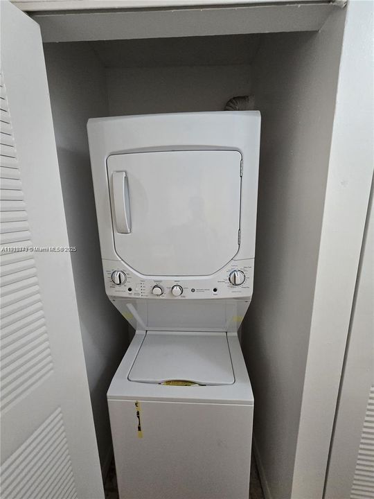 В аренду: $1,750 (1 спален, 1 ванн, 659 Квадратных фут)