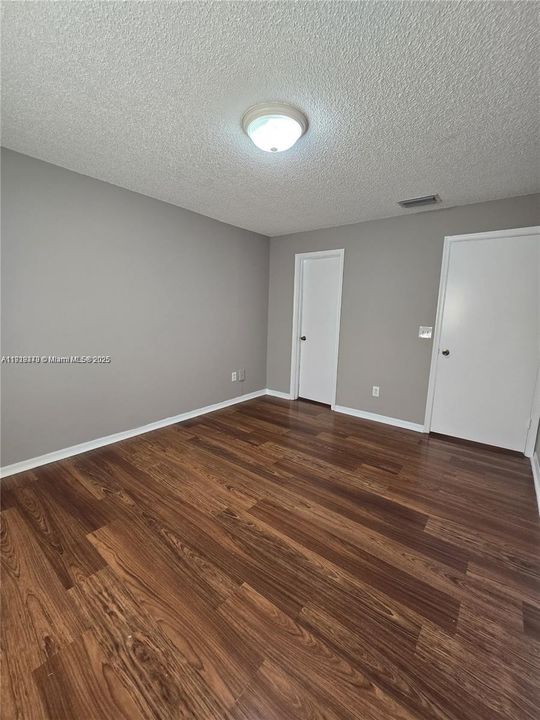 В аренду: $1,750 (1 спален, 1 ванн, 659 Квадратных фут)