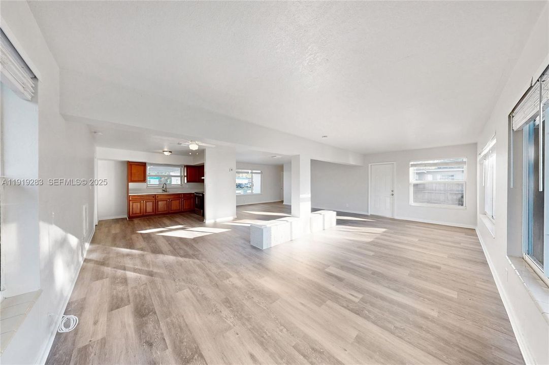 На продажу: $485,000 (3 спален, 2 ванн, 1778 Квадратных фут)