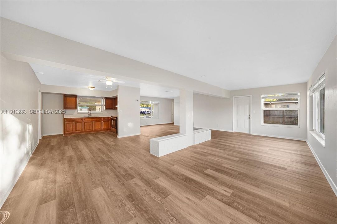 На продажу: $485,000 (3 спален, 2 ванн, 1778 Квадратных фут)