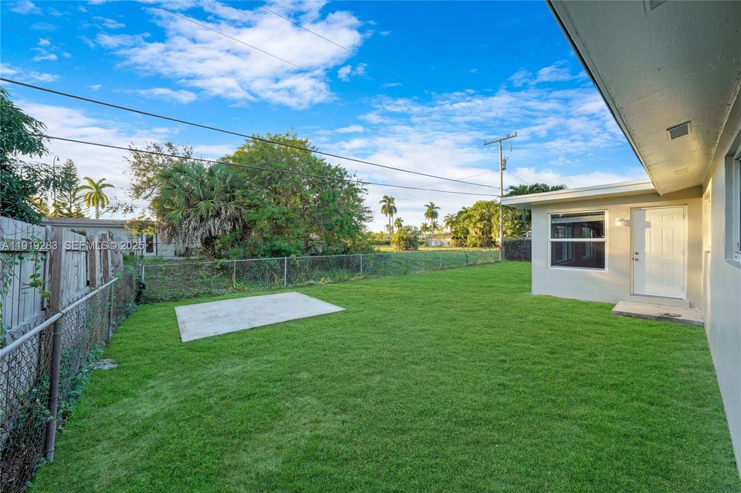 На продажу: $485,000 (3 спален, 2 ванн, 1778 Квадратных фут)