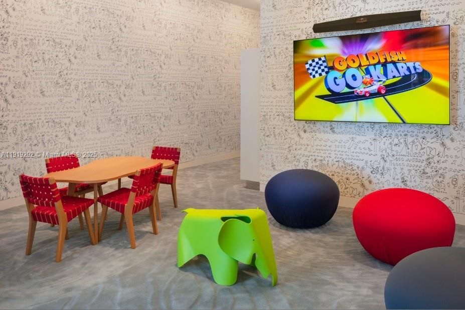 For Sale: $4,850,000 (3 beds, 4 baths, 2496 Square Feet)