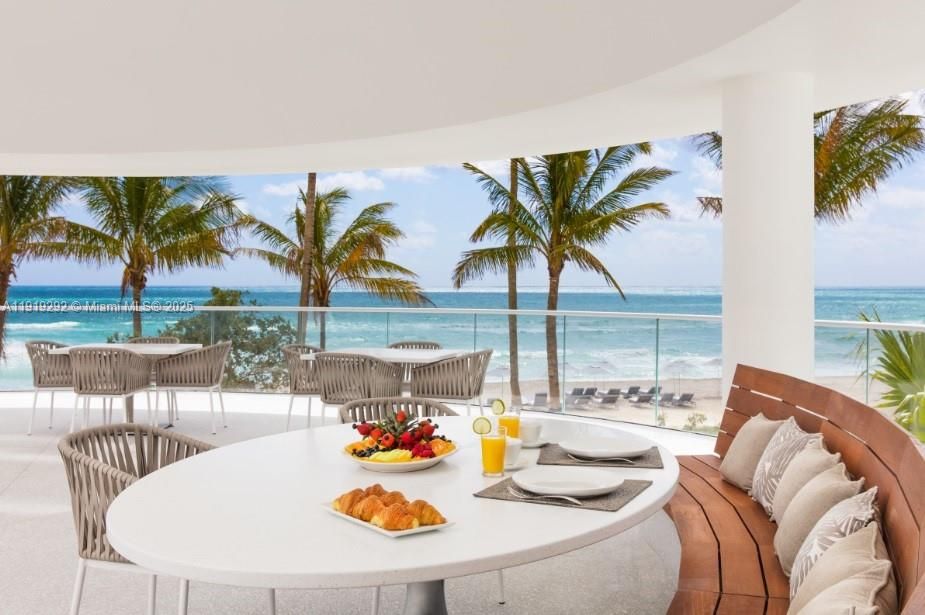 For Sale: $4,850,000 (3 beds, 4 baths, 2496 Square Feet)