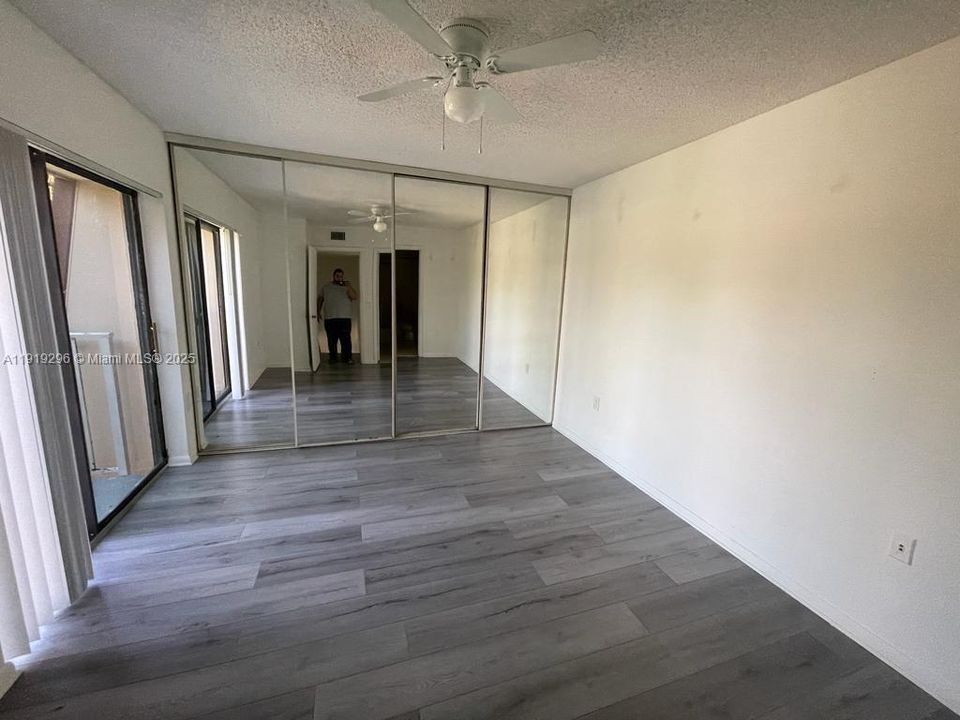 На продажу: $260,000 (2 спален, 2 ванн, 0 Квадратных фут)