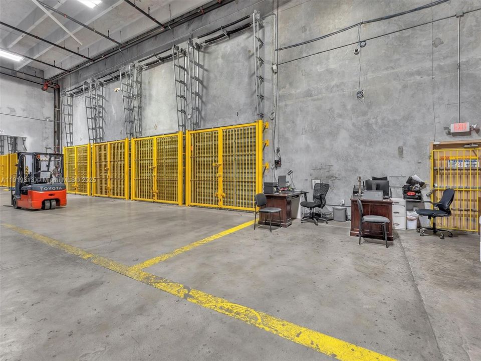 待售: $6,136,000 (0 贝兹, 0 浴室, 0 平方英尺)