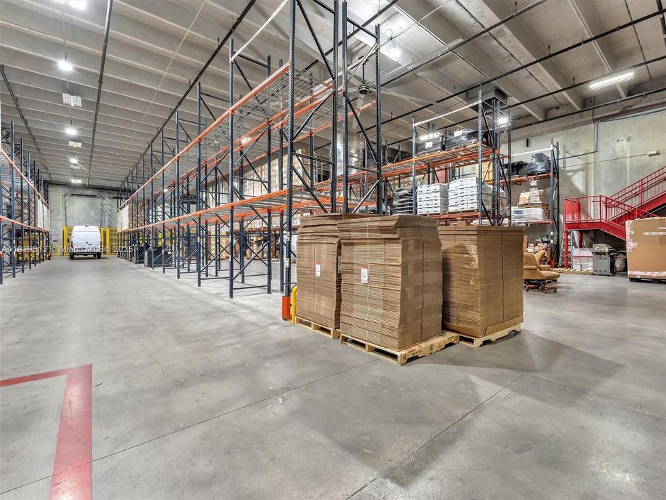 待售: $6,136,000 (0 贝兹, 0 浴室, 0 平方英尺)