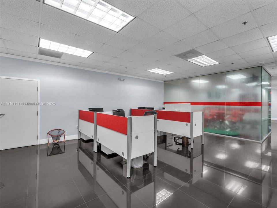 待售: $6,136,000 (0 贝兹, 0 浴室, 0 平方英尺)