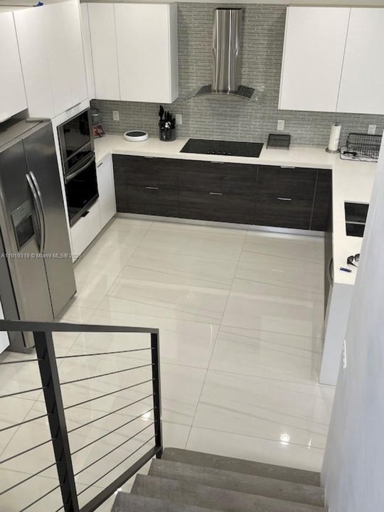 В аренду: $4,500 (4 спален, 2 ванн, 2178 Квадратных фут)