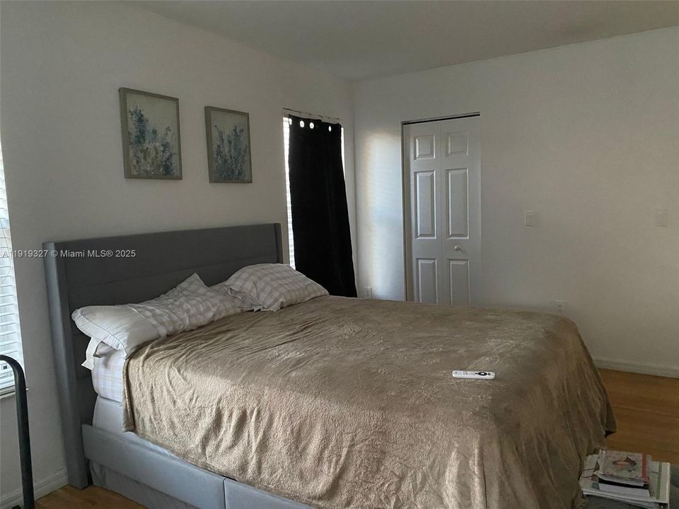 待售: $515,000 (4 贝兹, 2 浴室, 1468 平方英尺)