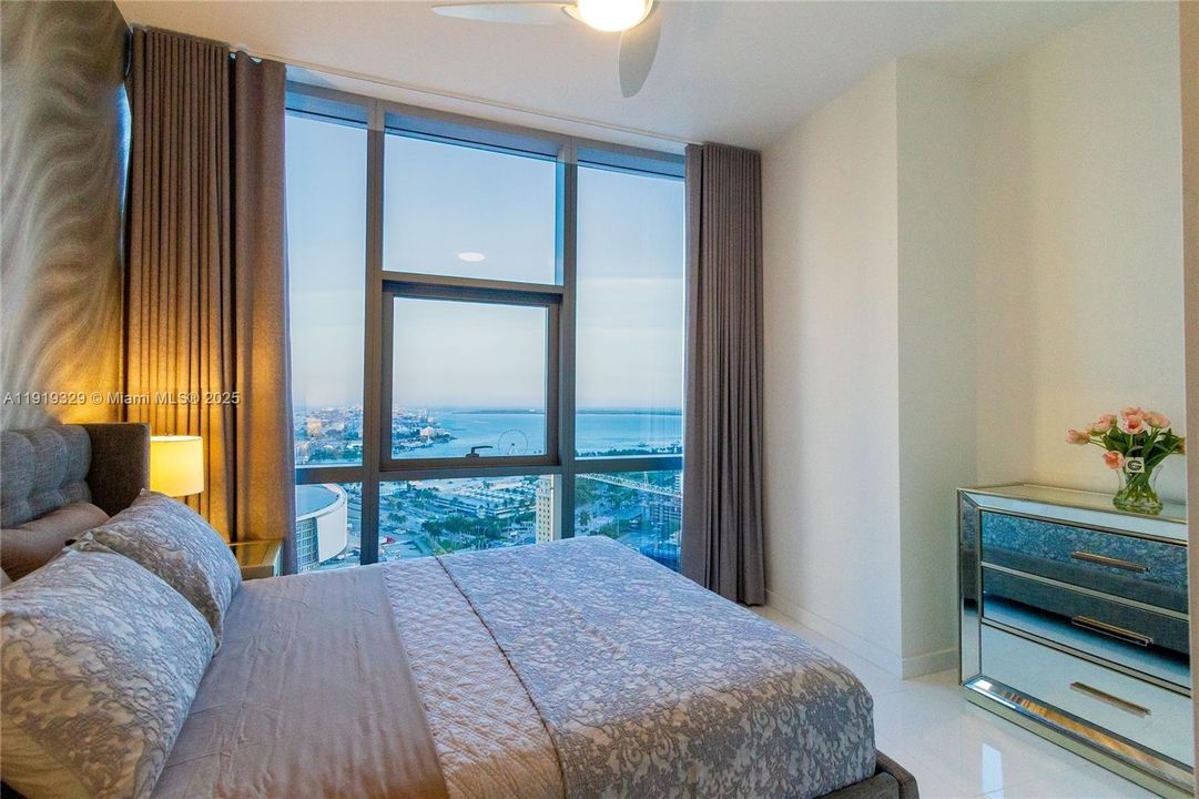 待售: $1,599,000 (3 贝兹, 4 浴室, 2188 平方英尺)