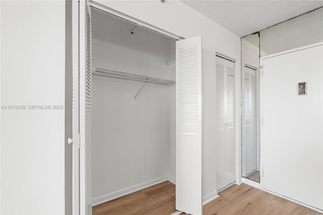 В аренду: $3,000 (1 спален, 2 ванн, 1081 Квадратных фут)