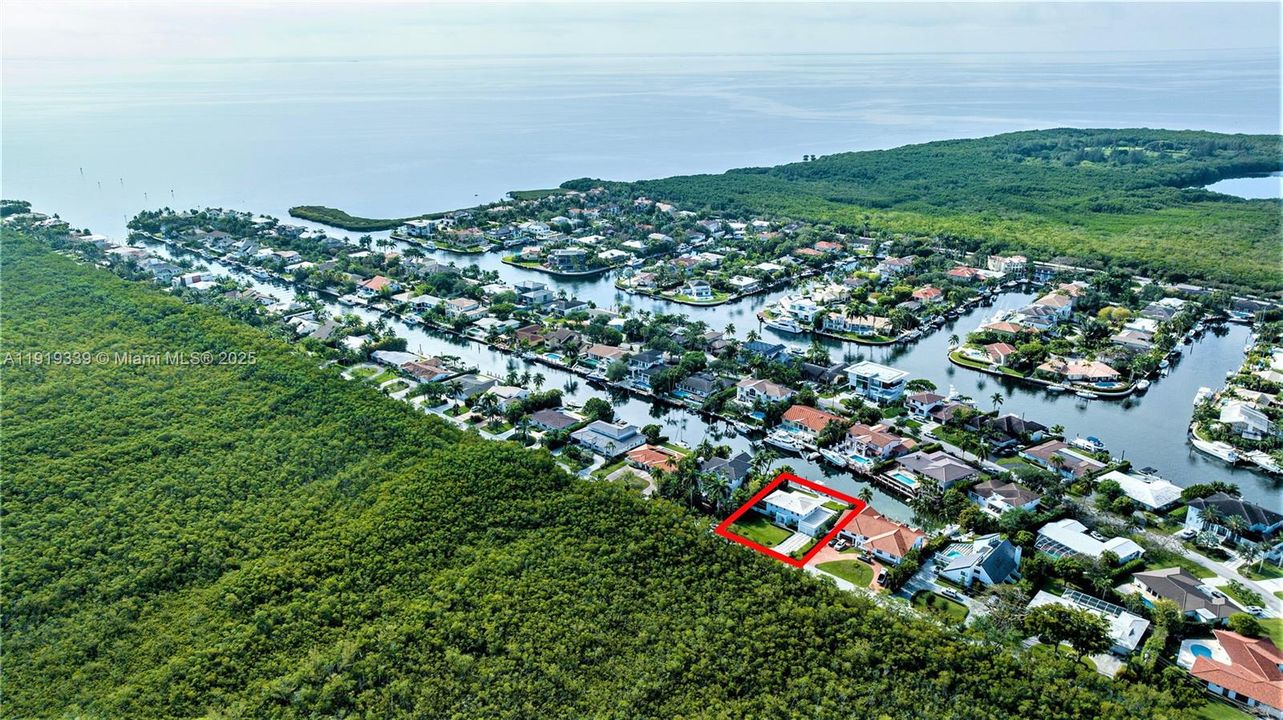 На продажу: $5,500,000 (4 спален, 3 ванн, 2968 Квадратных фут)