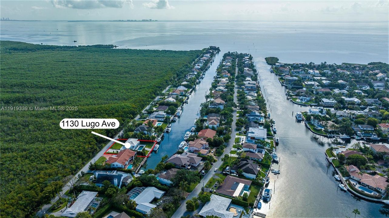 На продажу: $5,500,000 (4 спален, 3 ванн, 2968 Квадратных фут)