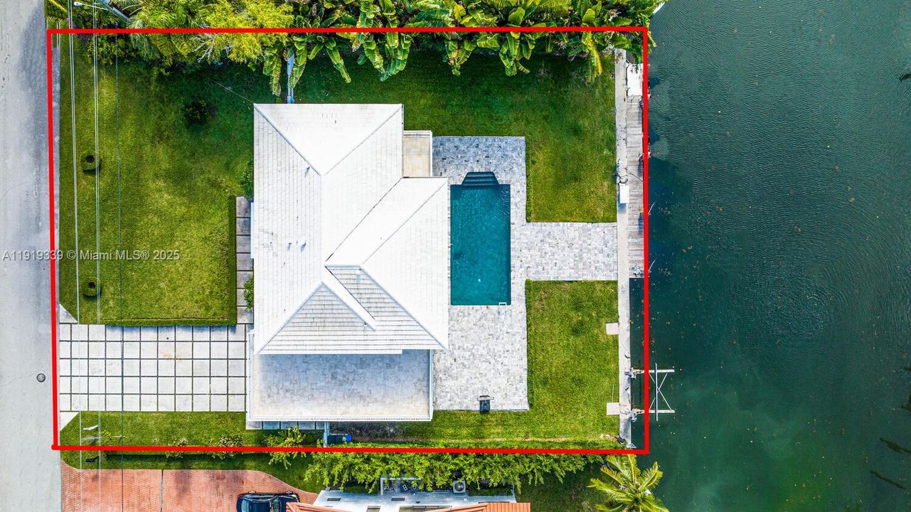 На продажу: $5,500,000 (4 спален, 3 ванн, 2968 Квадратных фут)