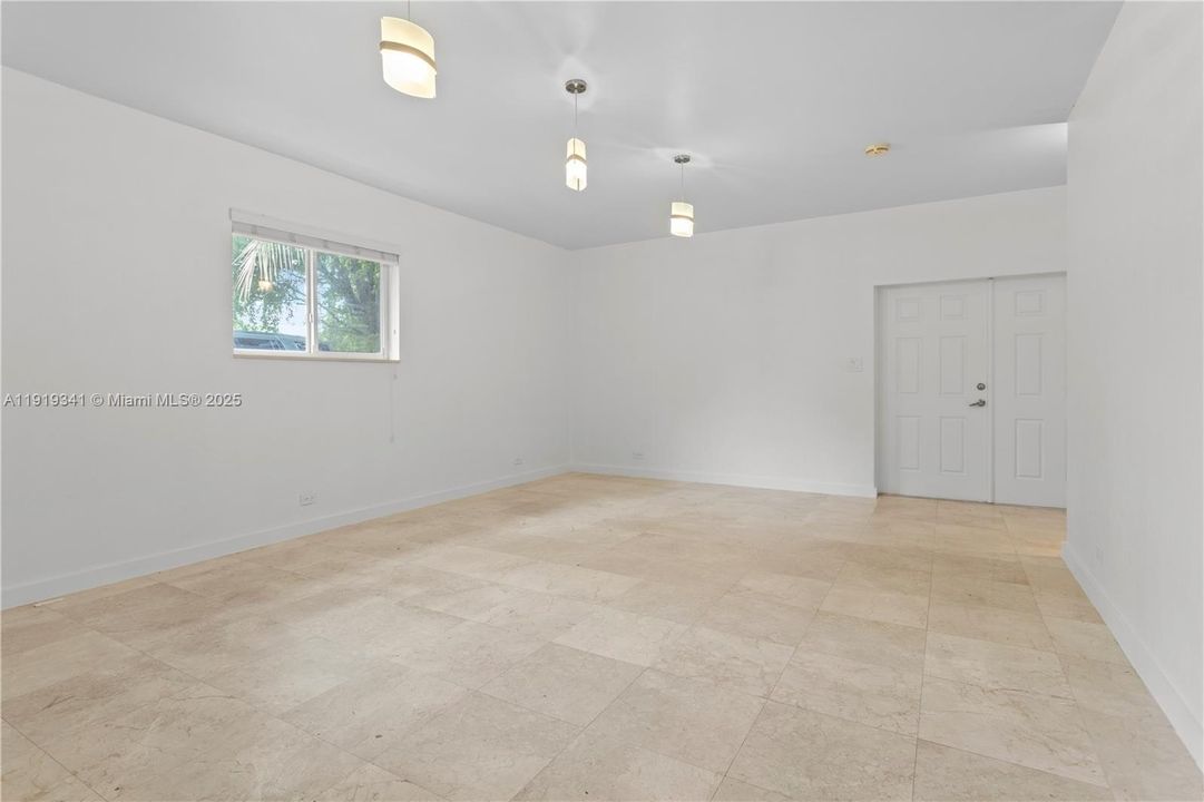 Living separate space in the in law quarters