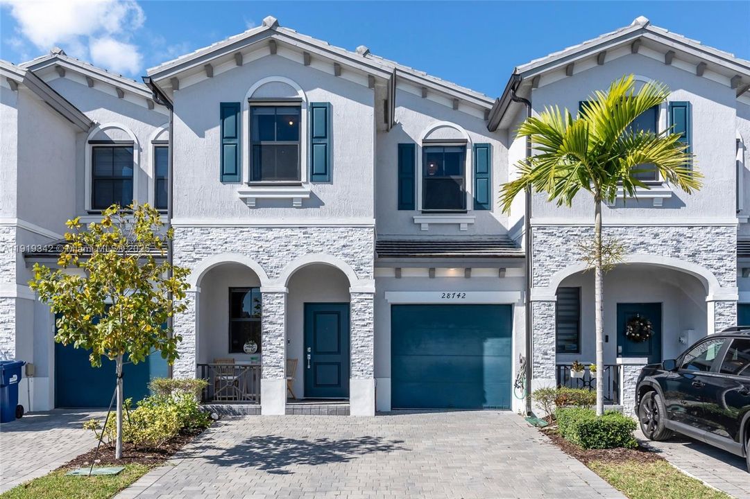 En Renta: $3,500 (3 camas, 2 baños, 1820 Pies cuadrados)