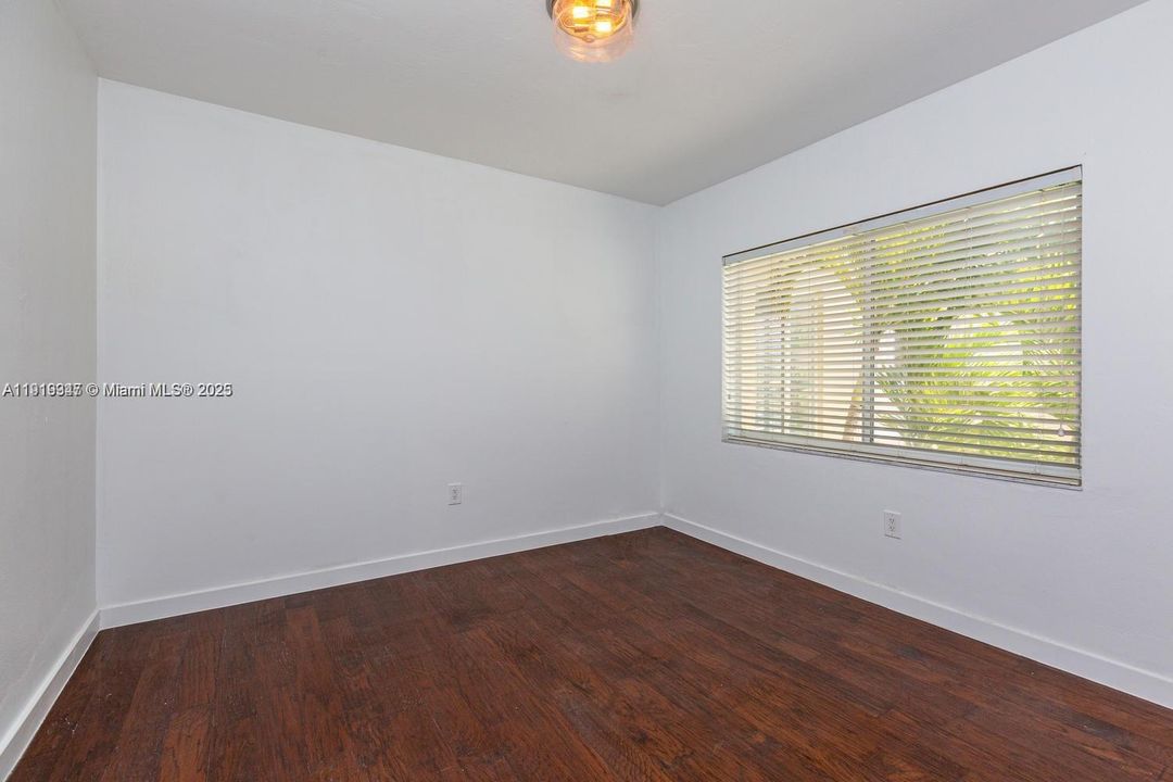 For Sale: $1,600,000 (0 beds, 0 baths, 1600 Square Feet)