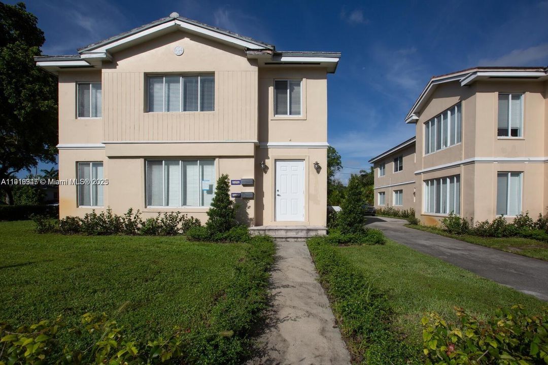 For Sale: $1,600,000 (0 beds, 0 baths, 1600 Square Feet)