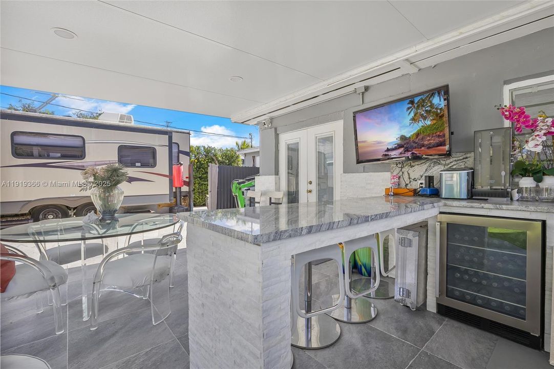 待售: $499,000 (3 贝兹, 2 浴室, 1297 平方英尺)