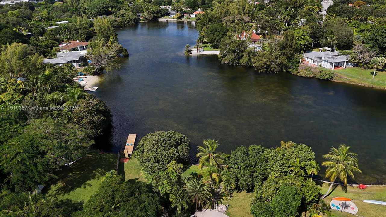 For Sale: $1,735,000 (5 beds, 3 baths, 2980 Square Feet)