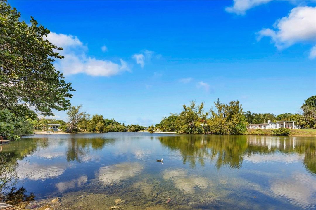 For Sale: $1,735,000 (5 beds, 3 baths, 2980 Square Feet)