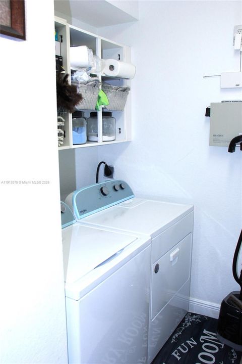 For Rent: $4,170 (3 beds, 2 baths, 2490 Square Feet)