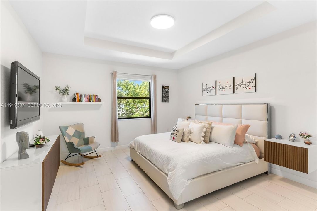 En Venta: $450,000 (3 camas, 2 baños, 1820 Pies cuadrados)