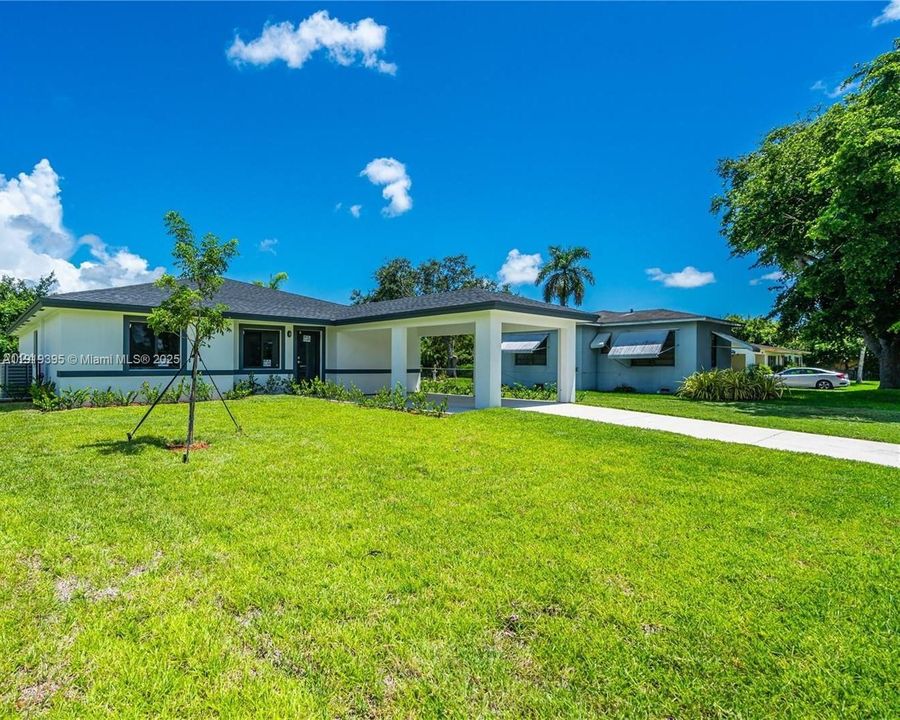 En Venta: $840,000 (4 camas, 3 baños, 1802 Pies cuadrados)