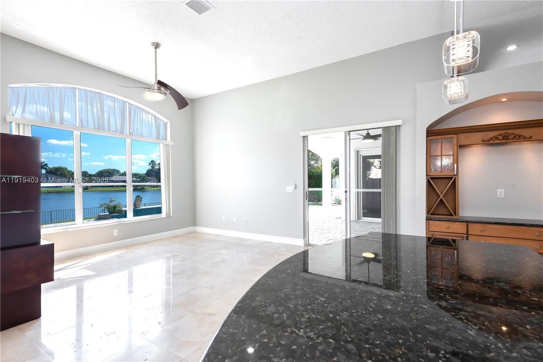 For Sale: $880,000 (4 beds, 2 baths, 2414 Square Feet)