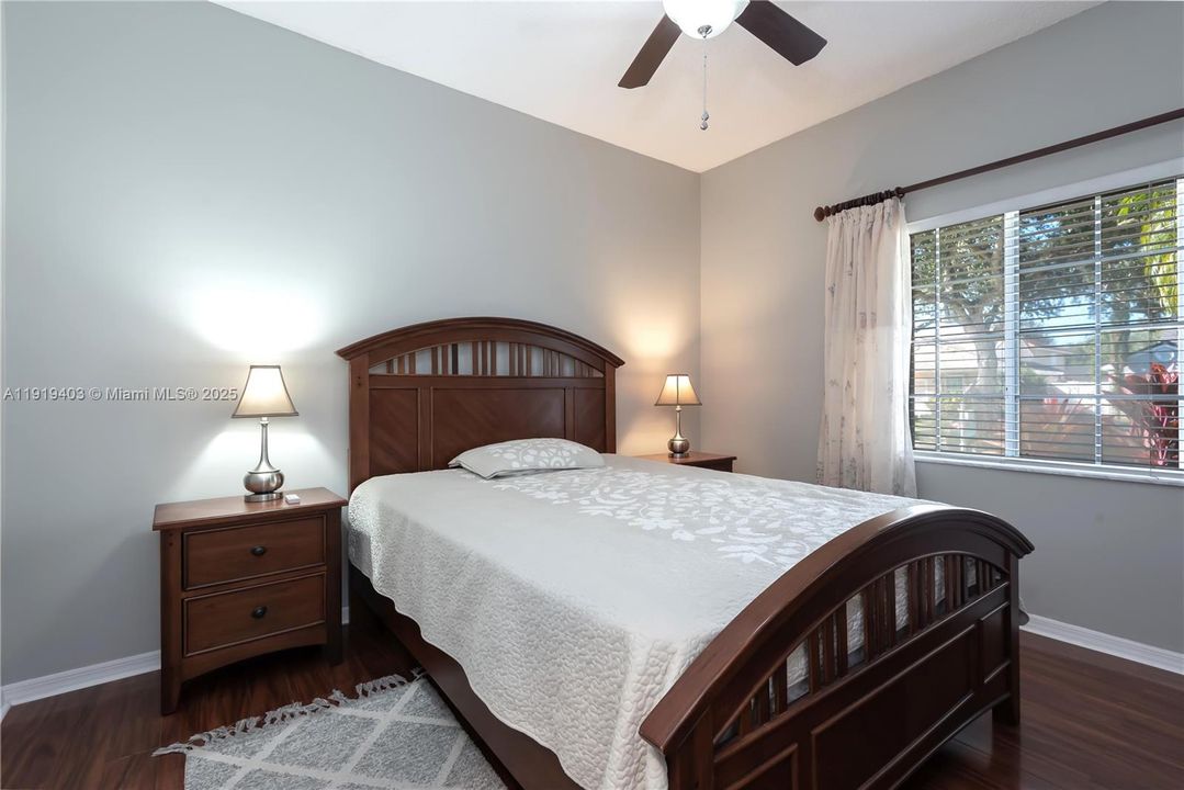 For Sale: $880,000 (4 beds, 2 baths, 2414 Square Feet)