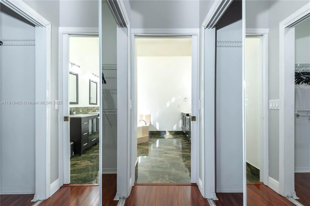 For Sale: $880,000 (4 beds, 2 baths, 2414 Square Feet)