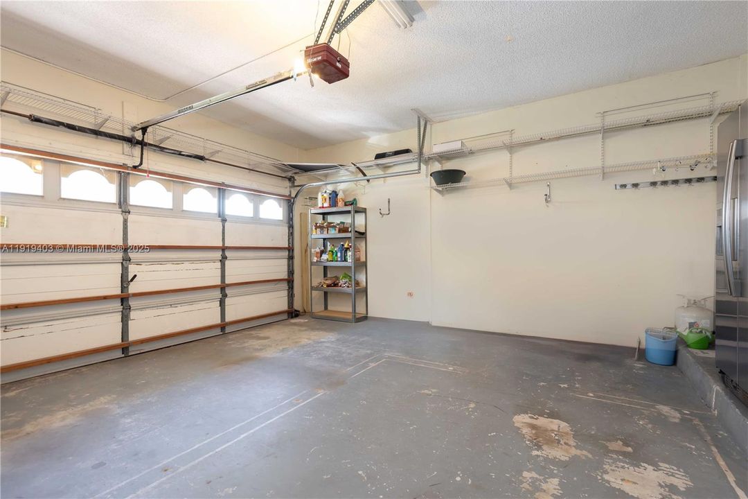 For Sale: $880,000 (4 beds, 2 baths, 2414 Square Feet)