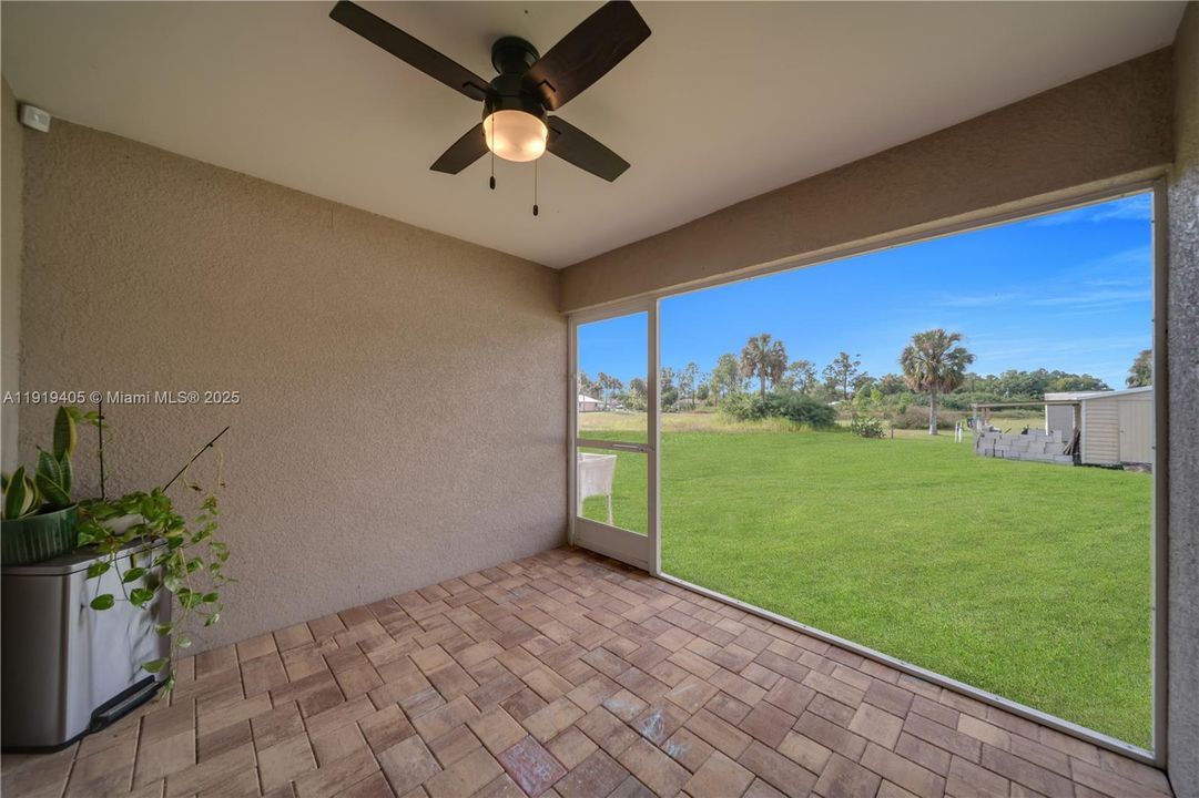 На продажу: $350,000 (4 спален, 2 ванн, 0 Квадратных фут)