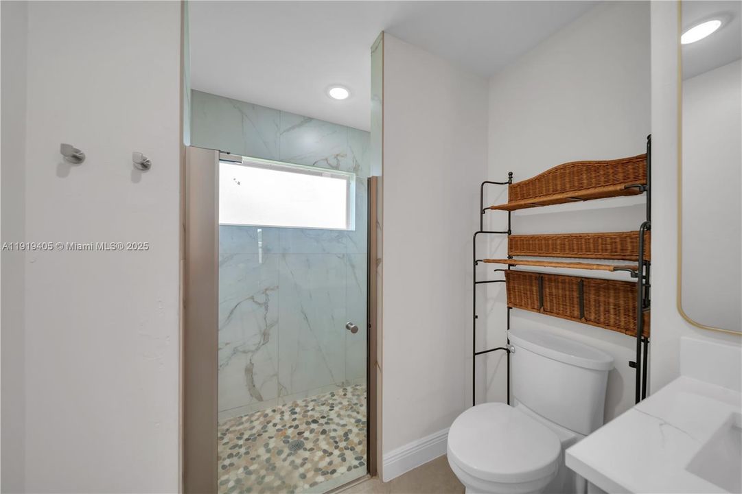 На продажу: $350,000 (4 спален, 2 ванн, 0 Квадратных фут)