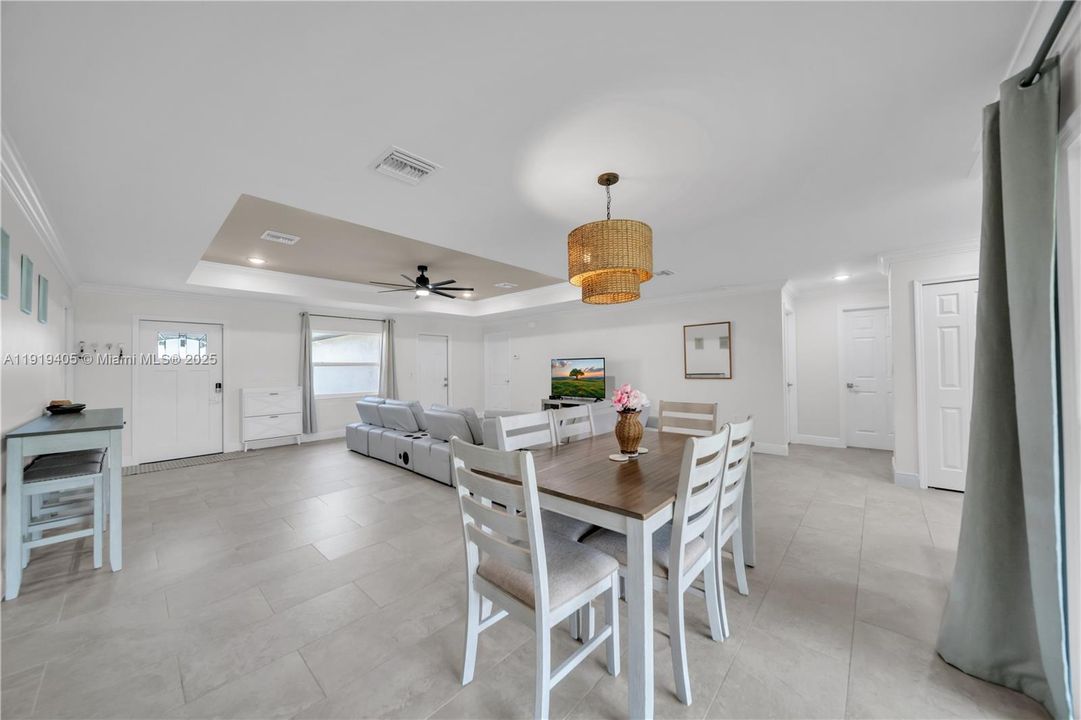 На продажу: $350,000 (4 спален, 2 ванн, 0 Квадратных фут)