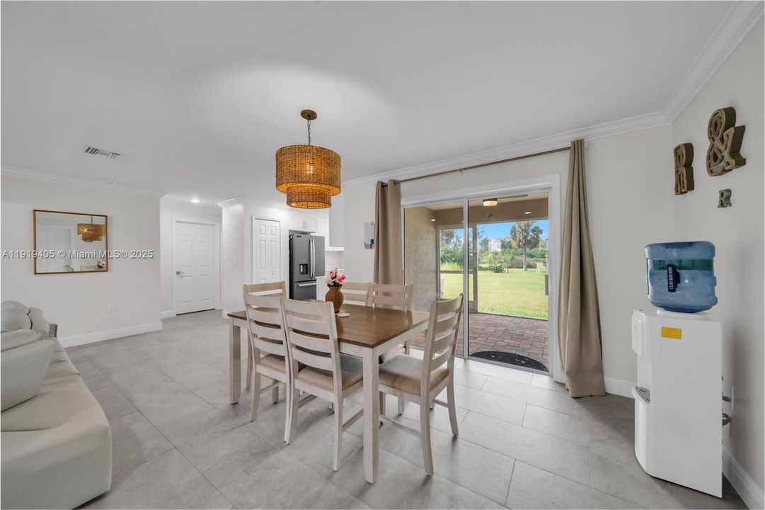 На продажу: $350,000 (4 спален, 2 ванн, 0 Квадратных фут)