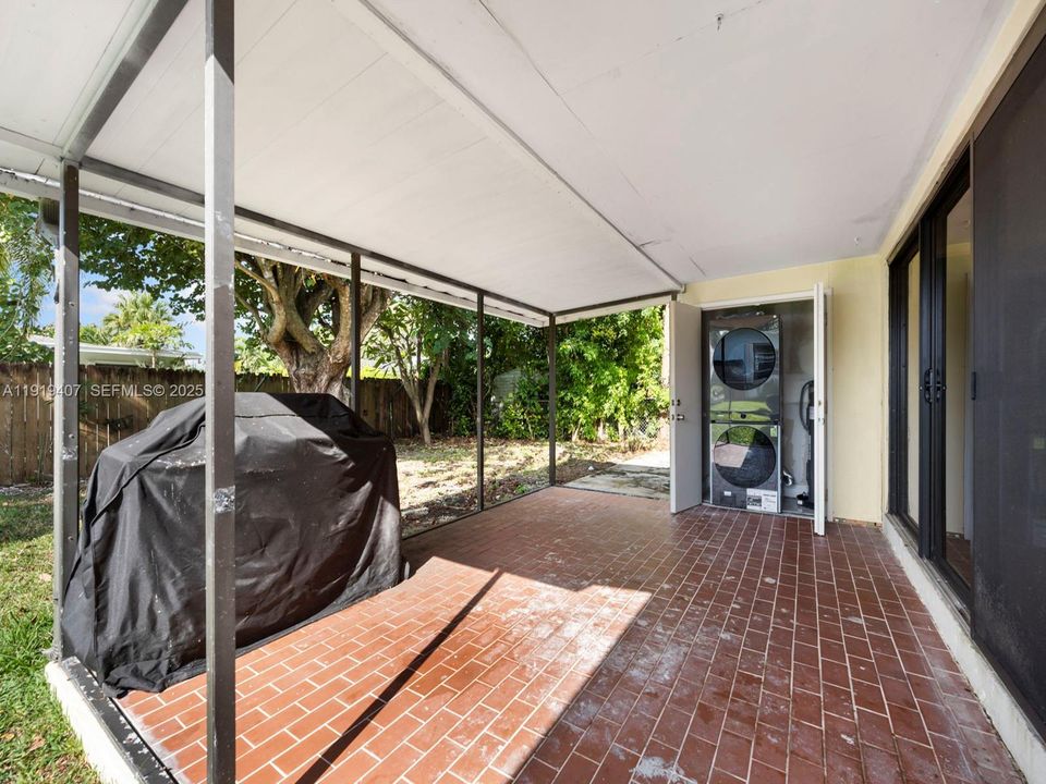 На продажу: $564,000 (3 спален, 2 ванн, 1262 Квадратных фут)