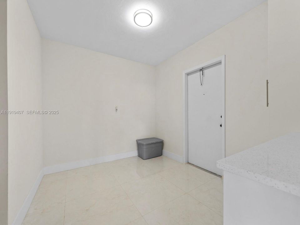 На продажу: $564,000 (3 спален, 2 ванн, 1262 Квадратных фут)