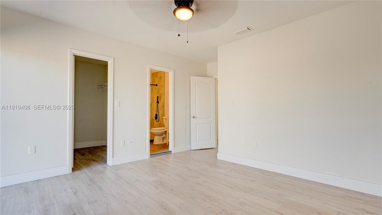 For Sale: $449,000 (3 beds, 2 baths, 1650 Square Feet)