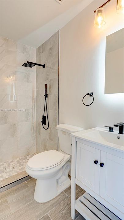 For Sale: $449,000 (3 beds, 2 baths, 1650 Square Feet)