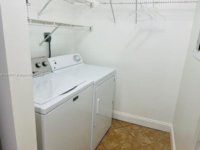 For Rent: $2,100 (1 beds, 1 baths, 750 Square Feet)