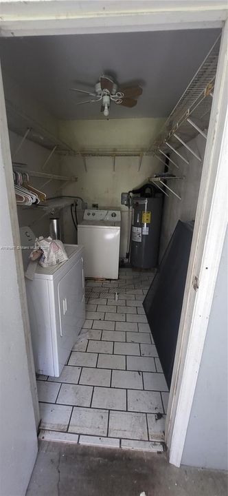 合同活跃: $2,990 (3 贝兹, 2 浴室, 1503 平方英尺)