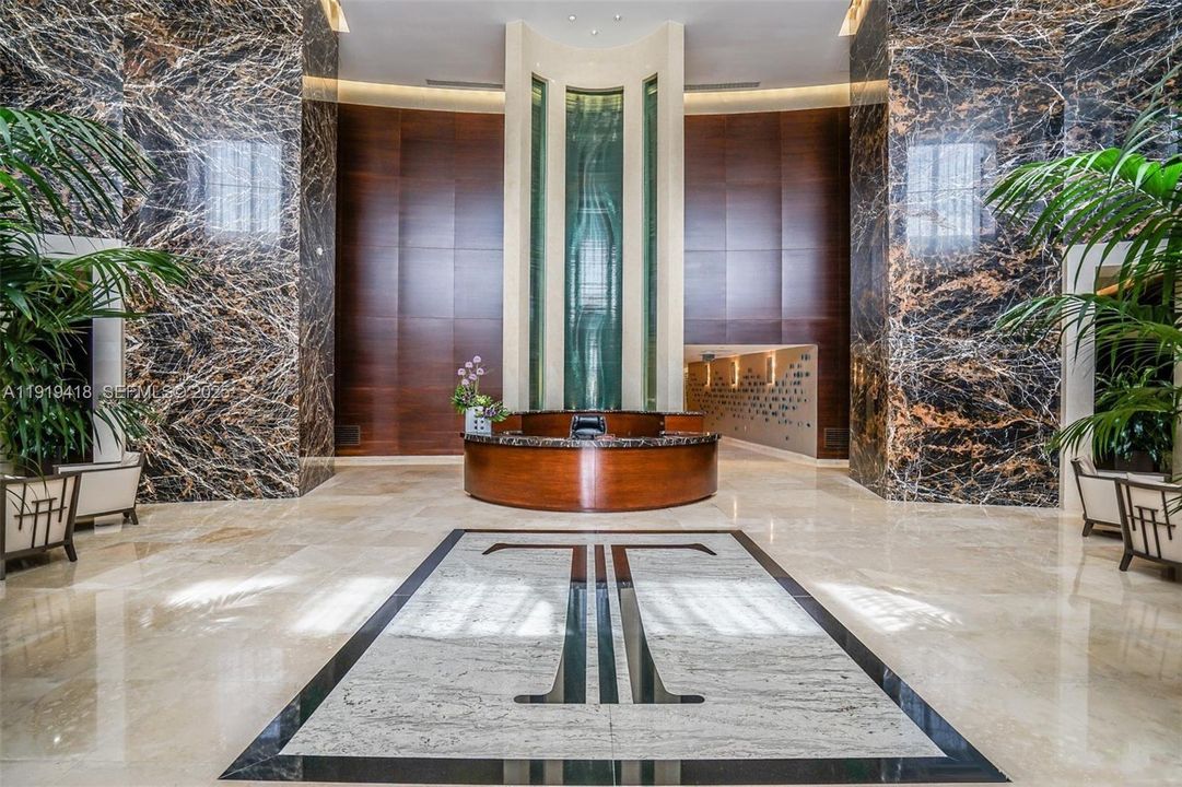 En Renta: $13,000 (3 camas, 3 baños, 2327 Pies cuadrados)