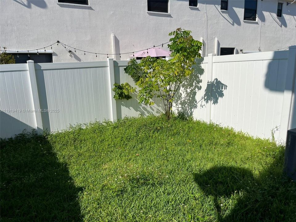 На продажу: $429,000 (3 спален, 2 ванн, 1545 Квадратных фут)